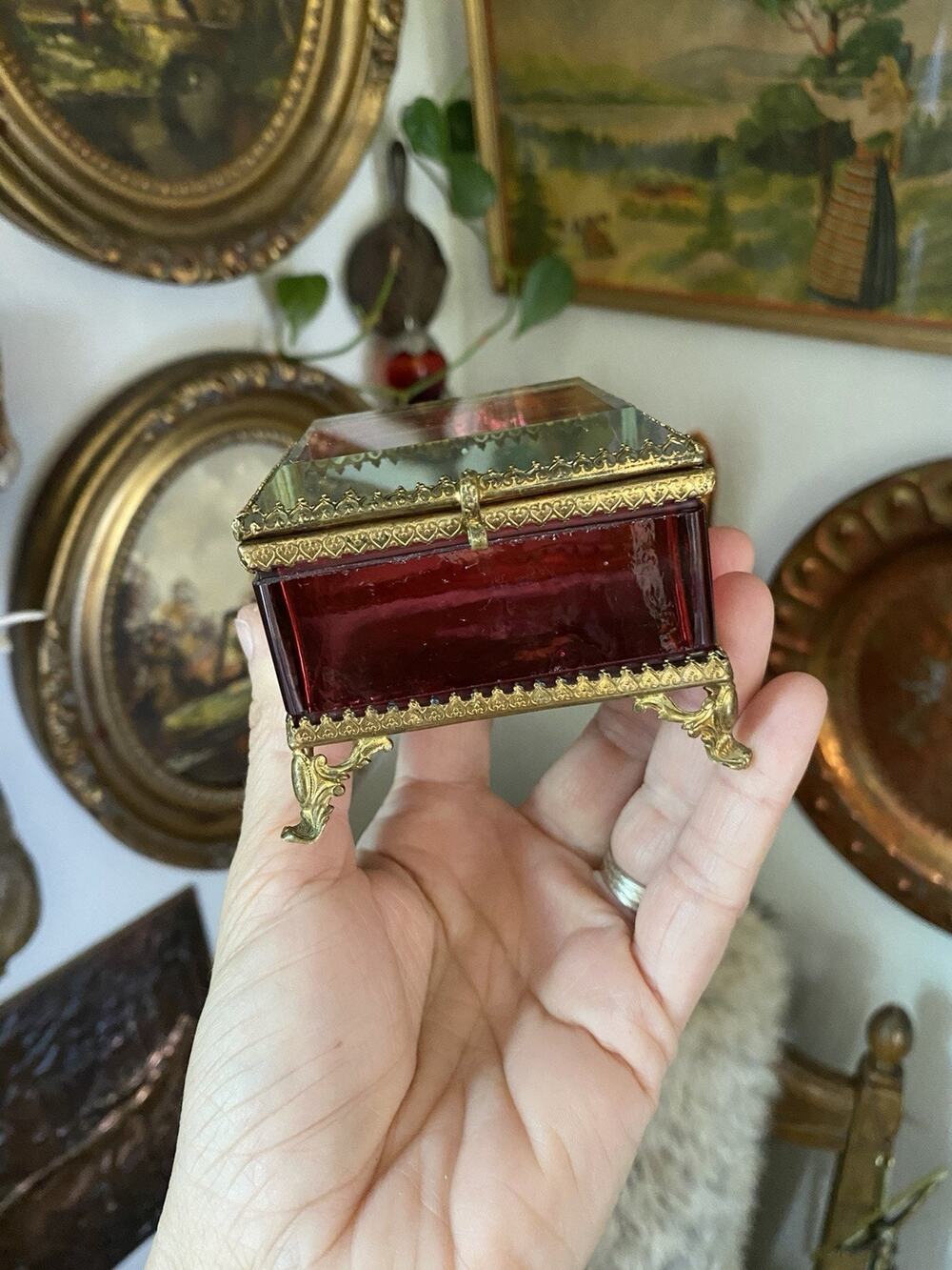 Antique Glass And Brass Box Hinged Lid Gold Filigree Jewelry Box With Feet